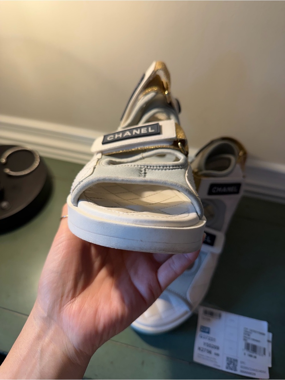 Chanel sandal - Picture 3 of 16